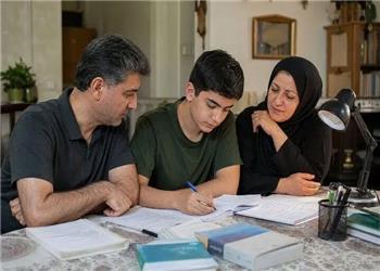 راهکارهای عبور از استرس کنکور؛ والدین چگونه «پناهگاه آرامش» فرزندان باشند؟